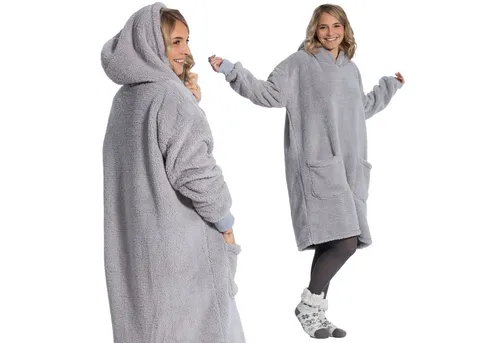 Wohndecke ZOLLNER mit Kapuze und Taschen - Kuscheldecke als Hoodie, 175 x 130 cm, 100% Polyester für außergewöhnliche Wärme und Behaglichkeit – ideal für gemütliche Stunden in jedem Raum.