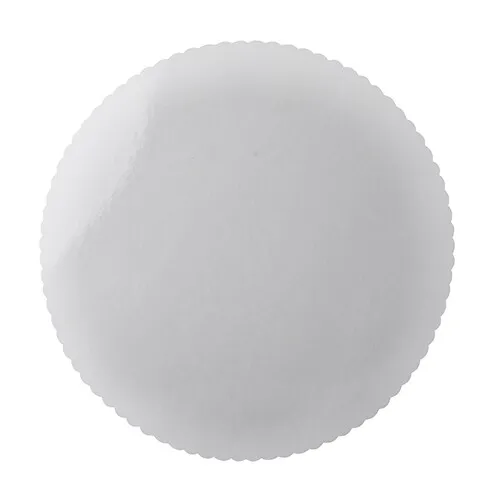 Tortenunterlagen Ø 28 cm, Weiss beschichtet mit gezacktem Rand - Sonstiges Backzubehör, lebensmittelechte Tortenunterlagen aus 100 % Frischfaserkarton mit PE-Beschichtung, die vor Durchnässen schützt.