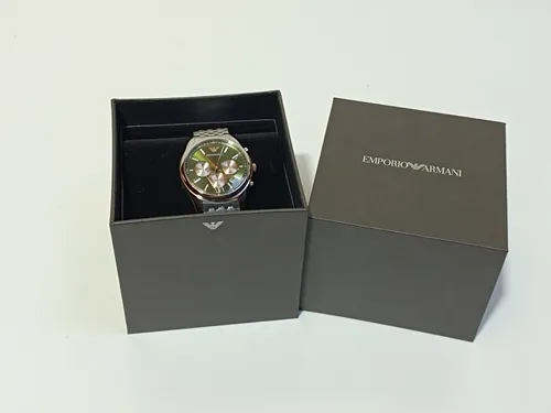 Emporio Armani Antonio Chronograph Herrenuhr Edelstahl grün AR11581 - Elegante Herrenuhr mit Chronograph-Funktion, 50 m wasserdicht und stilvollem grünen Zifferblatt – perfekt für jeden Anlass.