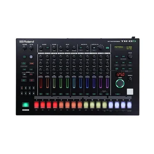 Roland TR-8S Rhythm Performer - Professionelle Drum Maschine mit ACB Technologie, 300 Samples und SD-Kartenslot für individuelle Sounds; ideal für kreative Musikproduktion.