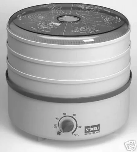 Stöckli Dörrautomat 0075.72 - Effizientes Dörrgerät für Obst und Gemüse - Dörrgerät mit 3 Kunststoffgittern, ideal zum Trocknen von bis zu 1,5 kg Lebensmitteln. Temperatur von 30°-70°C, erweiterbar auf 10 Gitter für mehr Vielfalt.