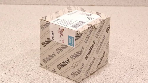 Viessmann Temperaturregler 7151988 - Thermostat für präzise Temperaturregelung, energieeffizient und ideal für Heizungsoptimierung in Wohnräumen.