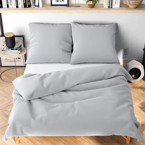 Wolkenfeld Bettwäsche 135x200 4teilig - Kuschelig weich und bügelfrei - Bettwäsche-Sets aus Oeko-Tex zertifizierter Supermikrofaser, 10x feiner als Seide, für ganzjährigen Schlafkomfort und pflegeleichte Handhabung.