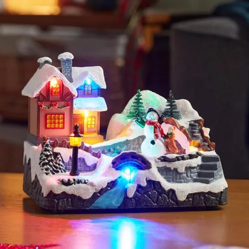 Weihnachtsdorf Winterszene mit Schnee - Festliche Weihnachtsdeko - Produktart: Weihnachtsdorf, ideal für stimmungsvolle Dekoration und zur Schaffung einer festlichen Atmosphäre in jedem Zuhause.