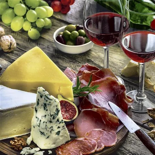 Servietten Antipasti Vorspeise Tapas Holztisch Schinken Käse Oliven Wein Deko 20