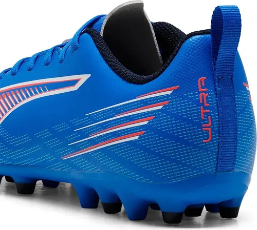Puma Kinder Ultra 6 Play MG Jr. Fußballschuhe - Blau, Gr. 34,5 - Leichte Fußballschuhe für Kinder, ideal für Kunstrasen und harte Plätze. Mit stabilem Obermaterial aus recycelten Materialien und flacher Außensohle für besten Grip und Komfort beim Spielen.