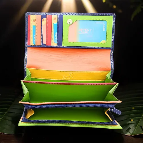 Jockey Club Damen Geldbörse aus echtem Leder - Modell Rio in Blau - Elegante Portemonnaie aus hochwertigem Rindnappaleder mit 12 Kartenfächern, RFID-Schutz und kompakten Maßen. Ideal für stilvolle Frauen, die Funktionalität und Sicherheit schätzen.