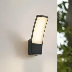 Lindby LED Außen-Wandleuchte Ilvita - Moderne LED-Außenwandleuchte aus Aluminiumdruckguss in Anthrazit, energiesparend und stoßfest (IK08) – ideal für stilvolle Außenbeleuchtung.