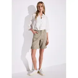 Street One Damen A378686 Bermudas in Overcast Grey - Stylische Damen-Shorts im Casual Fit mit Turn-Up-Funktion, perfekt für warme Tage und vielseitig kombinierbar.