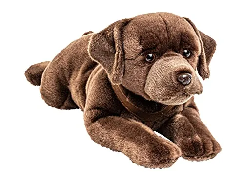 Uni-Toys Labrador braun, liegend - 60 cm Plüsch-Hund zum Kuscheln - Stofftiere & Teddybären - Lebensechter, flauschiger Labrador aus 100% recyceltem Material, ideal zum Spielen, Sammeln oder Verschenken.