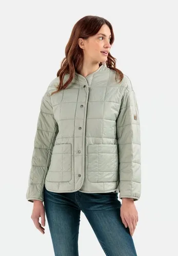 Camel Active Steppjacke in Hellgrün - 42 - Funktionsjacke mit Druckknopfverschluss, 2 praktischen aufgesetzten Taschen und geradem Schnitt, ideal für aktive Freizeit und Outdoor-Aktivitäten.
