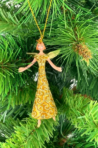 Kleiner Engel mit Flügeln in einem verzierten goldenen Kleid 8cm