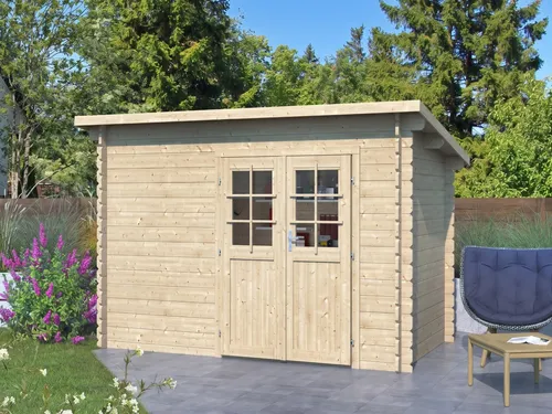 Gartenhaus Blockhaus Aras 34mm naturbelassen - Robustes Blockhaus aus Fichte mit 1 Doppeltür, ideal für den Garten. Hohe Wandstärke und geräumige 6,89 m² bieten ausreichend Stauraum für Geräte und Gartenmöbel.