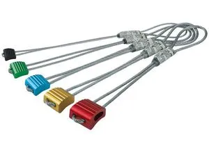 Camp Pro Nut Set #1-5 - Mehrfarbiges Klemmkeil Set für Kletterer - Kletterausrüstung mit 5 hochwertigen Klemmkeilen, ideal für sicheres und präzises Klettern in verschiedenen Felsarten.