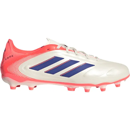 Adidas COPA PURE III LEAGUE FG/MG - Weiß - Präziser Fußballschuh für optimale Ballkontrolle. Das Fusionfeel-Obermaterial bietet ein lederähnliches Gefühl, während die Comfortplate-Außensohle vielseitigen Einsatz auf verschiedenen Böden ermöglicht.