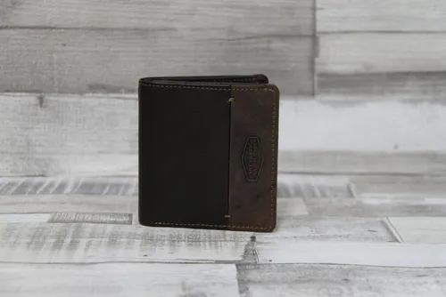 Landleder Geldbörse SN Landleder LA BORSA - Kompakte Minibörse in Schwarz und Braun - Elegante Minibörse aus hochwertigem Leder, ideal für den täglichen Gebrauch. Mit Druckknopf und praktischem Scheinfach für optimale Organisation.