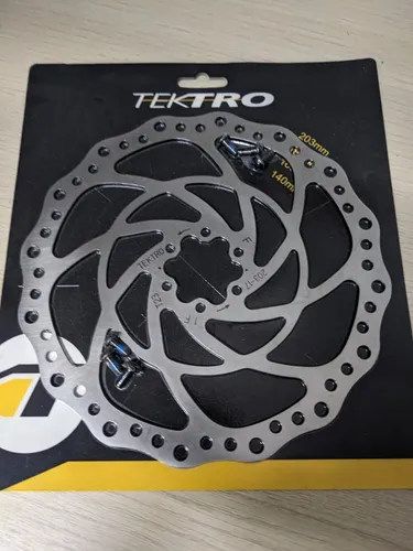 Tektro Rotor 203mm Fahrrad Bremsscheibe - Bremsscheibe mit 2,3 mm Stärke und 6 Schrauben-Befestigung, ideal für verschiedene Fahrradtypen, bietet optimale Bremsleistung und Sicherheit.
