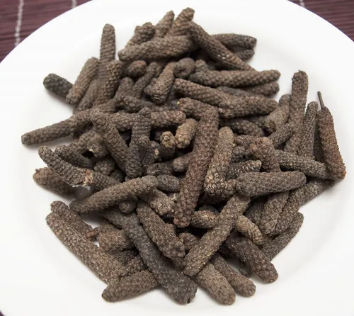 Langer Pfeffer, Stangenpfeffer, bengalischer Pfeffer 100g Gewürzkontor München