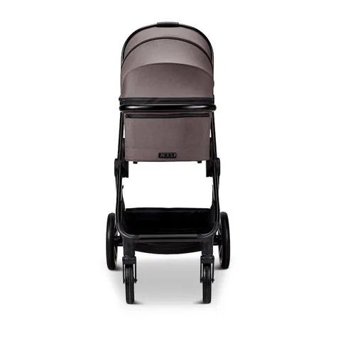 Moon Kombi-Kinderwagen Aura - Der stilvolle Begleiter - Kombikinderwagen 2-in-1 mit Babywanne und Sportsitz, ideal ab Geburt bis 4 Jahre. Leicht, kompakt und mit Allradfederung für sanfte Fahrten auf jedem Terrain.