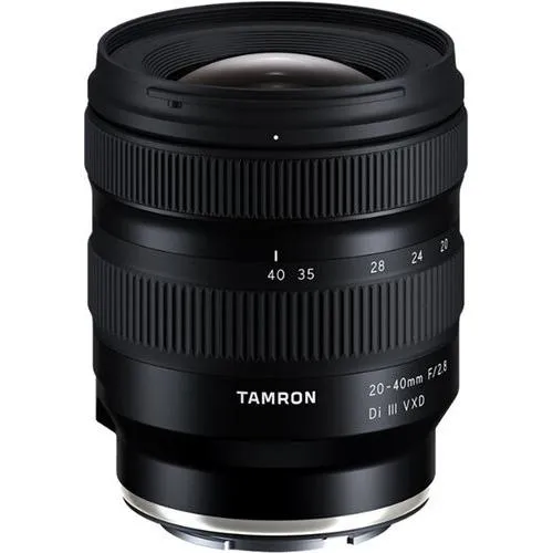 Tamron 20-40mm F2.8 Di III VXD für Sony E - Weitwinkel-Objektiv mit einer Blende von F2.8, ideal für kreative Aufnahmen und tolle Low-Light-Fotografie. Perfekt für Sony E-Mount Kameras.