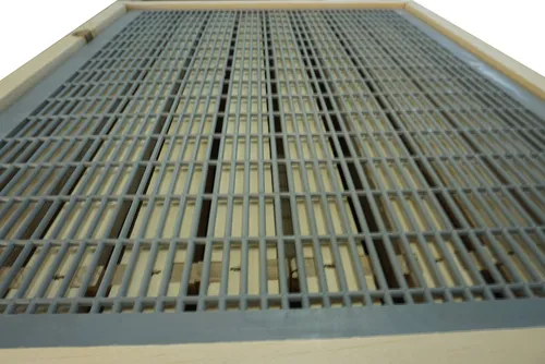 Absperrgitter Kunststoff -Segeberger 435x435 | Beute | Imkerei | APIFORMES