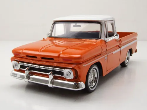Chevrolet C-10 Fleetside Pick Up 1966 orange weiß 1:24 - Detailgetreues Modell des Chevrolet C-10 Pickup Trucks, mit öffnenden Türen und Motorhaube. Ideal für Sammler und Liebhaber von klassischen Fahrzeugen.