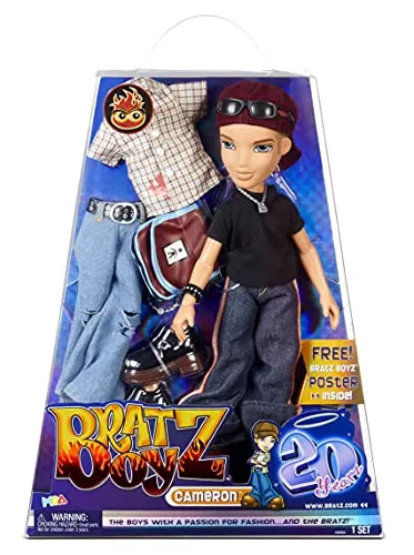 Bratz 20 Special Edition Modepuppe Cameron-Holografische Verpackung & Poster-Sammelpuppe-20 Yearz Motiv, Fan-Liebling Neuauflage von 2001-Mit 2 Outfits, Schuhen, Tasche & Mehr