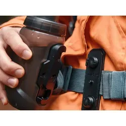 Fidlock TWIST Bottle 590 + Tex Base Multi - Kamerazubehör mit 590 ml Trinkflasche und innovativem Halter für sicheren Halt an Gurten. Ideal für Outdoor-Aktivitäten dank auslauf- und tropfsicherem Deckel.