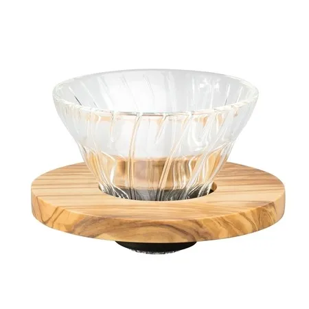 Hario V60 Glass Dripper 01 - Olive Wood - Kaffeebereiter aus hochwertigem Glas und edlem Olivenholz, ideal für aromatischen Filterkaffee und ein stilvolles Kaffeeritual.