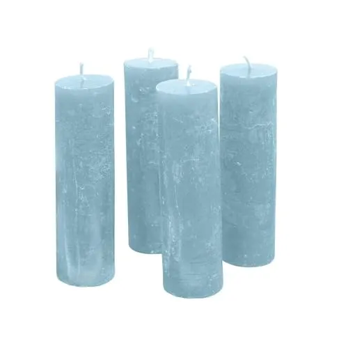 Loberon Kerze 4er Set Muriel – Handgefertigte Stumpenkerzen - Stumpenkerzen aus blauem Paraffinwachs, perfekt für den Adventskranz. Besonders langlebig und nachhaltig, von Hand gefertigt für ein elegantes Ambiente.