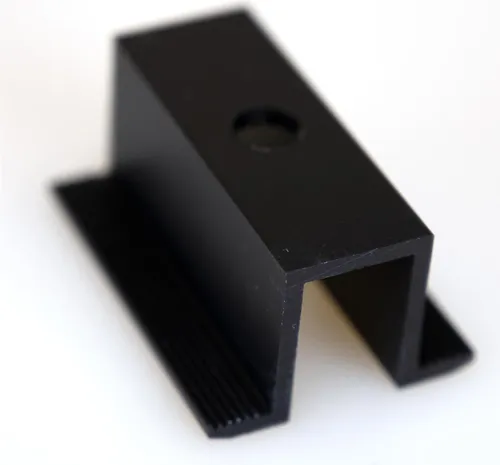 0% DE 50x ALU Mittelklemme Schwarz Module Universal für Solar PV Photovoltaik