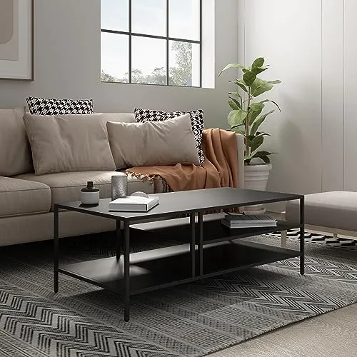 Stylischer Couchtisch Kumlinge – Beistelltisch mit Ablage - Beistelltisch fürs Wohnzimmer mit praktischem Stauraum und zeitlosem Design aus robustem Metall für langlebige Eleganz.
