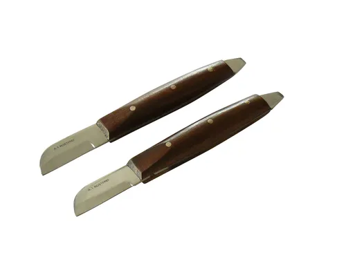 Kittmesser & -spachtel von Instrumentezentrum