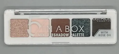 Catrice: 5 in a Box Mini Eyeshadow Palette with Rose Oil- 040 Modern Smokey Look