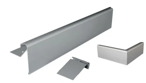 Aluminium Dachrandprofil - Komplettset inkl. Außenecken für Flachdächer - Sonstige Elektroinstallationsartikel, langlebiges und witterungsbeständiges Aluminium mit einfacher Montage dank vorgelochtem Dübelsystem.