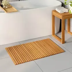 vidaXL Badematte Uni Braun 80 x 50 cm - Elegante Holz-Badematte in warmem Braun, ideal für Badezimmer und Balkone. Ihr belüftetes Design sorgt für schnelle Trocknung und Sicherheit. Vielseitig einsetzbar und pflegeleicht.