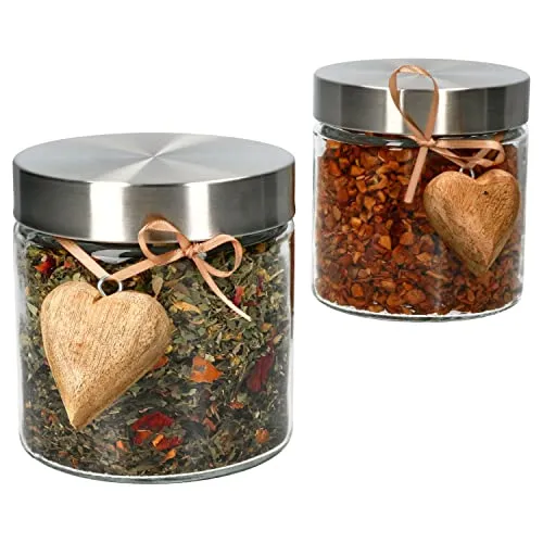 MamboCat 2er Set Bera Teedose mit Edelstahldeckel Silber mit Band & Holz-Herz I rund I 0.8L I Ø 11 cm I Vorratsglas für Gewürze & Tea I Aufbewahrung-Box für losen Tee I Geschenk-Idee I Kaffeedose