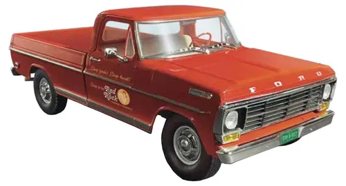 Moebius Models 2564 1:25 1968 F0RD F-250 Custom Cab Pickup Plastic M (US IMPORT)