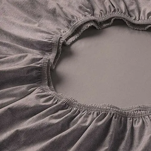 Estella Samt-Velours Spannbettlaken Atelier kiesel 100x200 in beige von ESTELLA