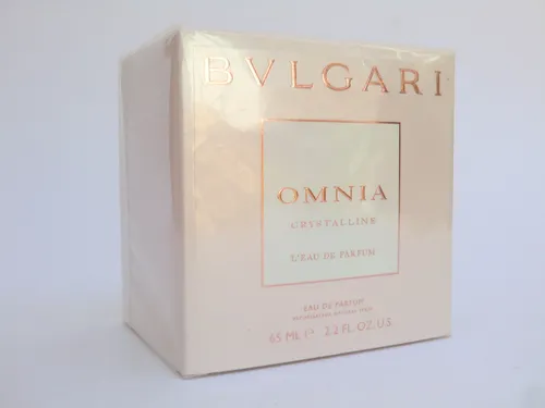 BVLGARI OMNIA CRYSTALLINE Eau De Parfum 65 ml - Damenparfüm mit 65 ml, verführerischer Duft für besondere Anlässe, der die Sinne betört und ein Gefühl von Eleganz vermittelt.