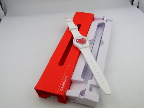 SWATCH GENT LOVE O'CLOCK - NEUWARE von Swatch