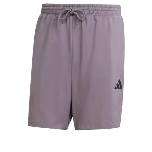ADIDAS Herren Shorts Essentials 3-Streifen Chelsea - Sportliche Shorts aus 100 % recyceltem Material, ideal für Alltag und Freizeit, bieten hohen Tragekomfort und modernes Design mit 3-Streifen.