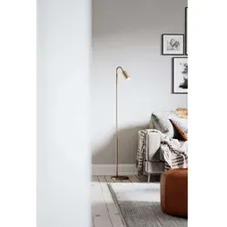 By Rydéns Curve Stehleuchte Matt Gold in gold von By Rydens