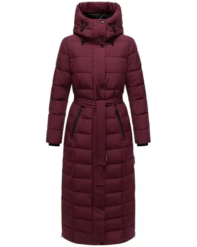 Navahoo Damen Wintermantel mit Kapuze und Taillengürtel Das Teil XIV Wine Gr. XS - Stilvoller, langer Wintermantel von Navahoo mit warmem Kunstfellkragen und praktischen Taschen. Ideal für kalte Tage, bietet er Komfort und Eleganz in einem.