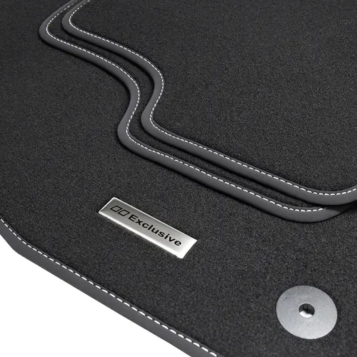 tuning-art Auto-Fußmatten BEL113 für Audi A3 8L (1996-2003) - Premium Velours-Fußmatten mit edlem Edelstahl-Logo, passgenau für Audi A3. Strapazierfähig, rutschfest und leicht zu reinigen – für höchsten Komfort und Stil in Ihrem Fahrzeug.