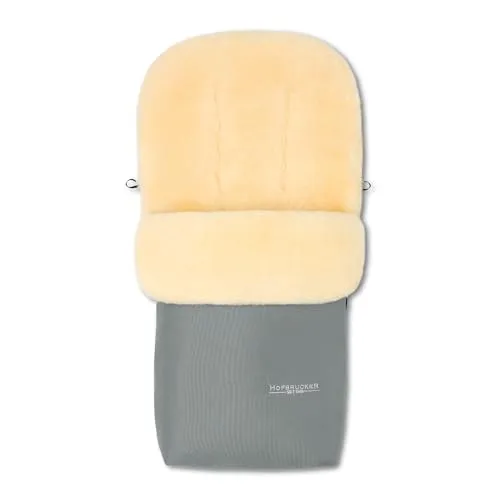 HOFBRUCKER Putzi Lammfell-Fußsack für Kinderwagen & Buggy - Kuscheliger Winterfußsack (90 x 34 cm) aus echtem Lammfell, ideal für Kinderwagen und Buggy. Wind- und wasserabweisend, mit abnehmbarem Oberteil für flexible Nutzung. Handgefertigt in Deutschland.