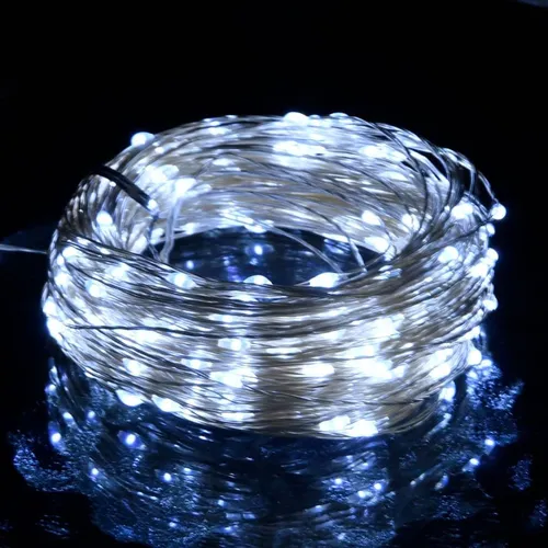 vidaXL Christbaumschmuck LED-Lichterdraht 40 m mit 400 LEDs - Weihnachtsbeleuchtung mit 8 Lichtmodi, ideal für kreative Dekorationen drinnen und draußen. Flexibler Kupferdraht und energiesparende LEDs sorgen für zauberhafte Beleuchtung.