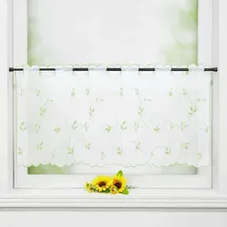 Scheibengardine Weiß Hochglanz mit Blätterdesign 120x45 cm - Elegante Scheibengardine in Weiß Hochglanz mit stilvollem Blätterdesign. Ideal für Fensterdekorationen, ohne Technik, einfach anzubringen. Perfekt für jeden Wohnraum.