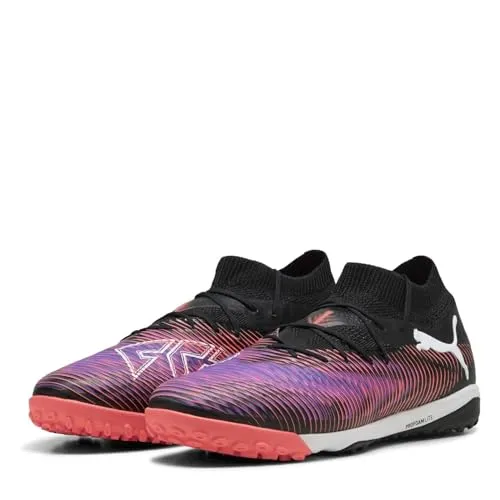 PUMA Unisex Future 8 PRO CAGE Fussballschuh, Black White-Glowing RED, 46 EU - Fußballschuhe mit GripControl Technologie für exzellente Ballkontrolle, leichtem Mesh-Obermaterial und abriebfester Gummi-Laufsohle – ideal für Indoor-Spiele.