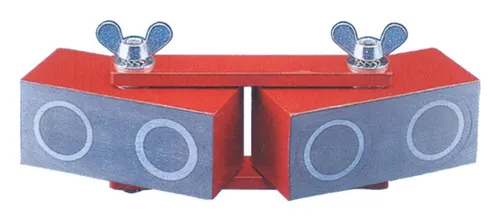 Beloh Permanentmagnetposition 60x25x25mm mit verstellbarer Haftkraft 150N - Magnetheber mit zwei Gelenk-Magnetblöcken, die in jedem Winkel einstellbar sind. Ideal für Montagen und Schweißarbeiten, max. Einsatztemperatur 450 °C.